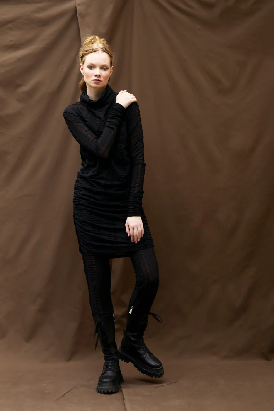 Mona turtleneck top black - Image 6