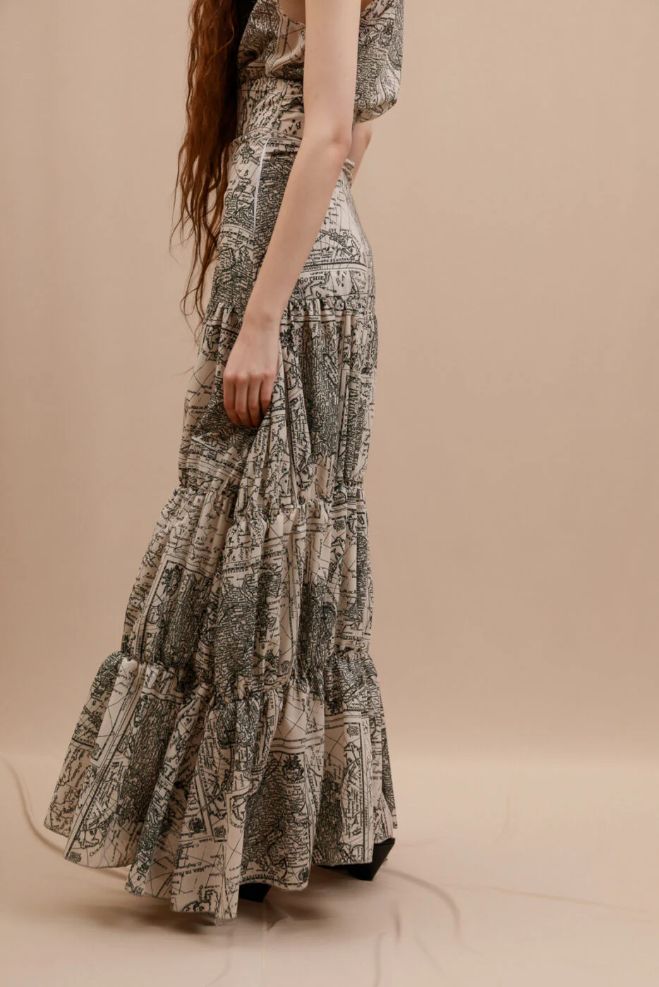 Pat Maxi Skirt Printed Black - Image 2