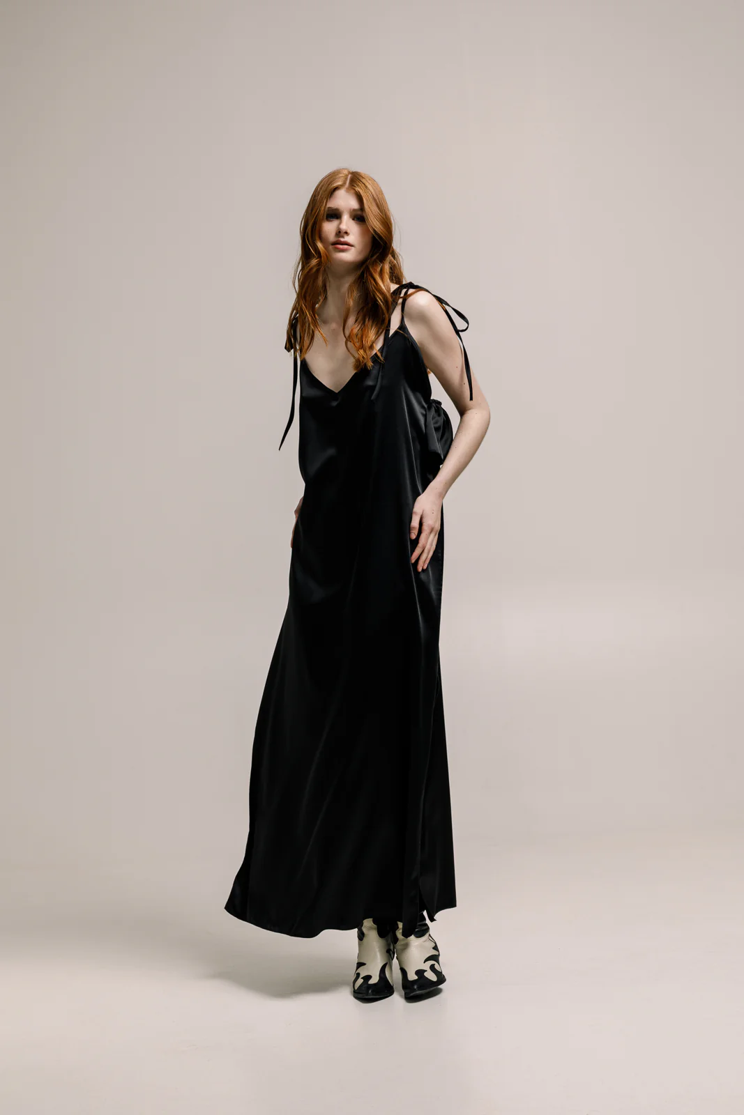 Tarlo Dress Black - Image 2